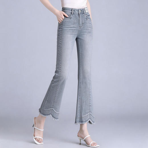 「自」全新升级【铂金会员183/天猫239/差价56】(12921)洛诗琳气质不规则微喇牛仔裤女2026夏季高腰修身百搭九分 商品图1