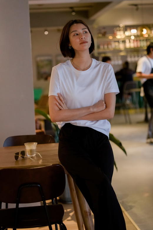 【89元两件，单拍一件不发】QIUBAN秋板·桑蚕丝丝光棉T恤， 既有真丝的凉感，亦有纯棉般的细腻亲肤 商品图4