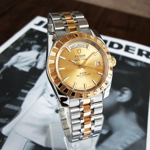 【95新】TUDOR 帝舵23013-0021自动机械机芯日期、星期显示41MM（男款）经典系列精钢/18K黄金060426NJS42 商品图4