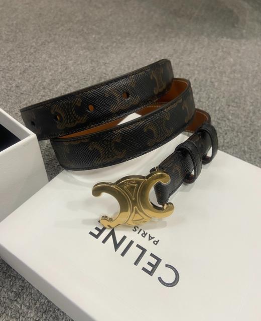 金扣皮带he008 商品图0