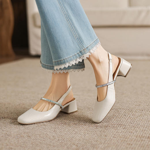 阿么手工女鞋真皮包头凉鞋女后空水钻一字带舒适粗跟玛丽珍鞋5CM 商品图1