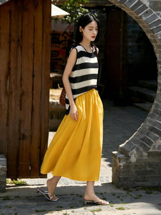 法式中国风灯笼袖天丝刺绣衬衫黄裙套装 | 法式浪漫与东方美学的碰撞，真的是美哭了【3-7天发货，周末顺延】 商品图5