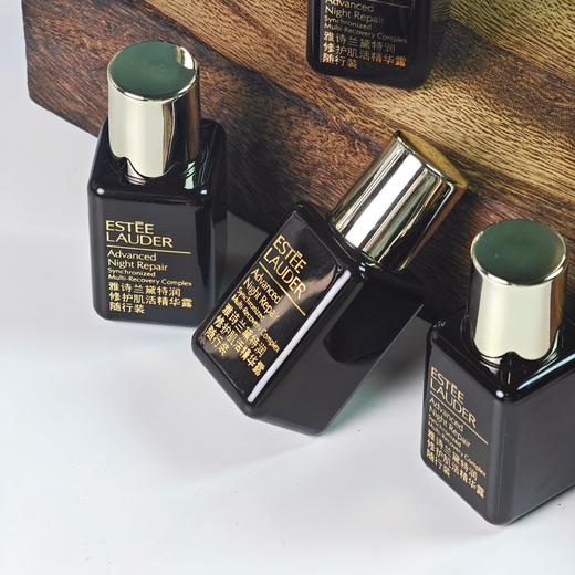 直发【发三瓶*15ML】修护抗老一把手!‍! 雅诗兰黛小棕瓶精华 商品图3