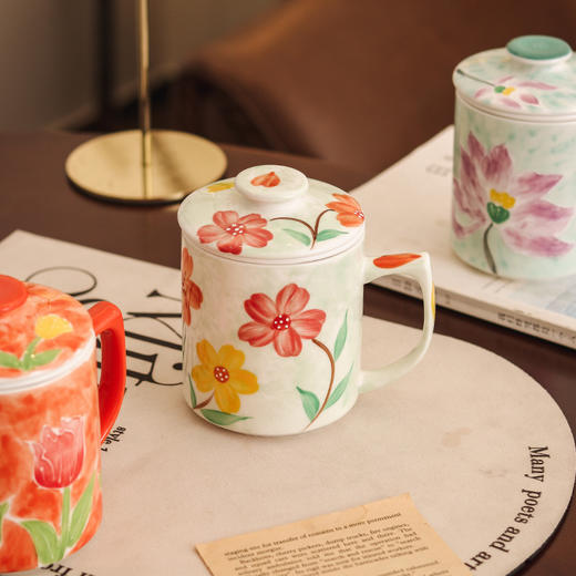 💐母亲节的脚步悄然临近，在这个充满温情与感恩的节日里，☺️你是否正为送什么礼物给妈妈而发愁？✨独家|【釉下彩手绘茶隔杯】---母亲节送礼首选‼️ 商品图3