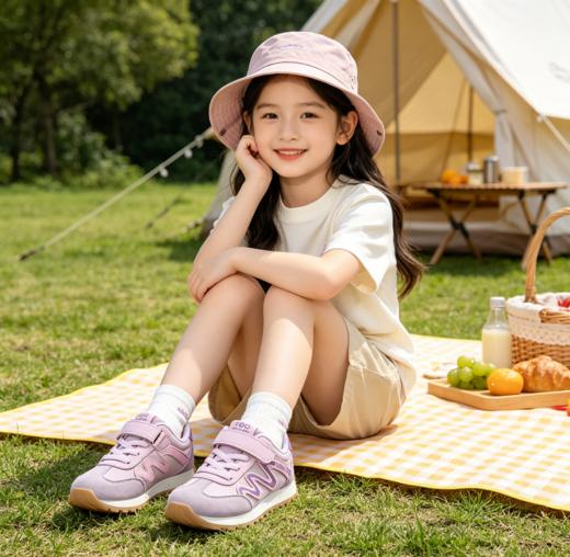 😎【ABC KIDS儿童运动鞋清仓合集】简约的时尚设计，颜色甜美清新，🐱款式休闲又百搭，各种衣服都适配‼️‼️宝宝肯定很喜欢~ ☺️最戳老母亲的是细节设计！ 商品图1