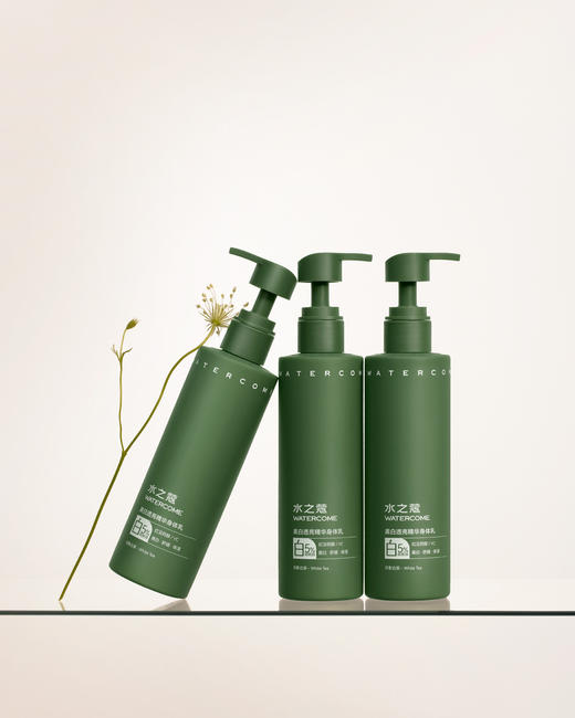 限时加赠活动「水之蔻嫩肤cp❗」水之蔻沐浴露和身体乳真的太太太好用了‼️‼️比旗舰店还划算‼️‼️ 👏🏻👏🏻沐浴露和身体乳都自带香氛，焕肤、美白、滋润，针对性解决皮肤问题 商品图0