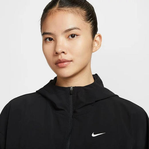 XY｜Nike耐克女子夏训练健身修身透气速干连帽运动夹克外套IH8601-010 商品图2