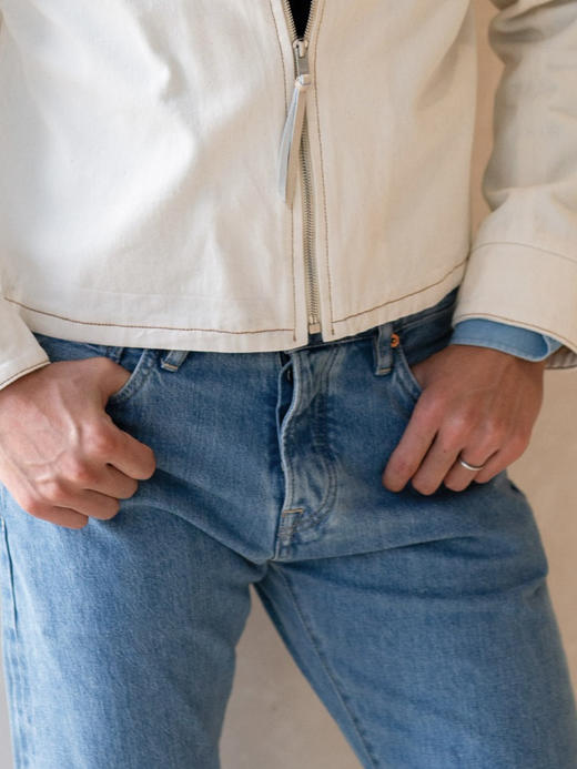 C.O.F Studio M2 浅蓝色水洗牛仔裤 特价 商品图3