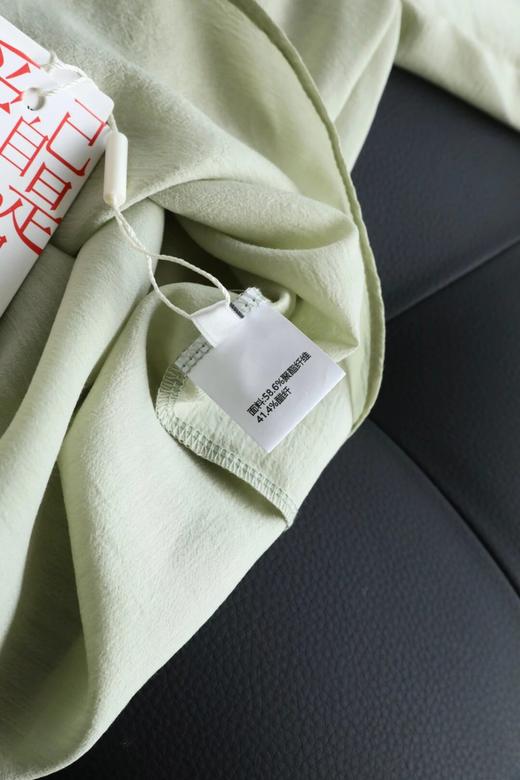 朱珠代言伊*丽同款，可系绳包扣醋酸衬衫  26Y04078- 商品图5