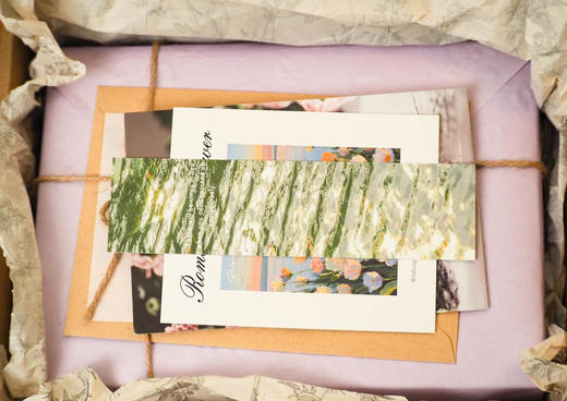 【手工包装预售】广西师大社月阅书礼盲盒 （精选好书+精品文创+手写寄语+藏书票+手工复古包装） 商品图8