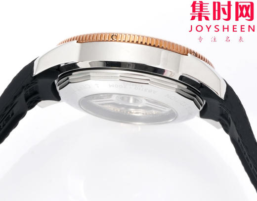 BLS百年灵 超级海洋文化系列 男士腕表 表径42mm 胶带款 商品图6