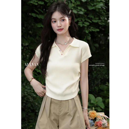 鹿向南「云朵慕夏」法式杏色短袖T恤女夏季通勤短款修身针织上衣 商品图4