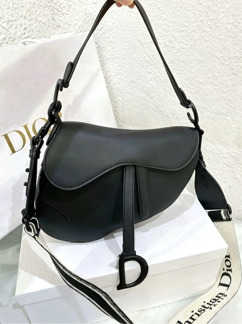 Dior Saddle 中号 box牛皮 so black 马鞍包