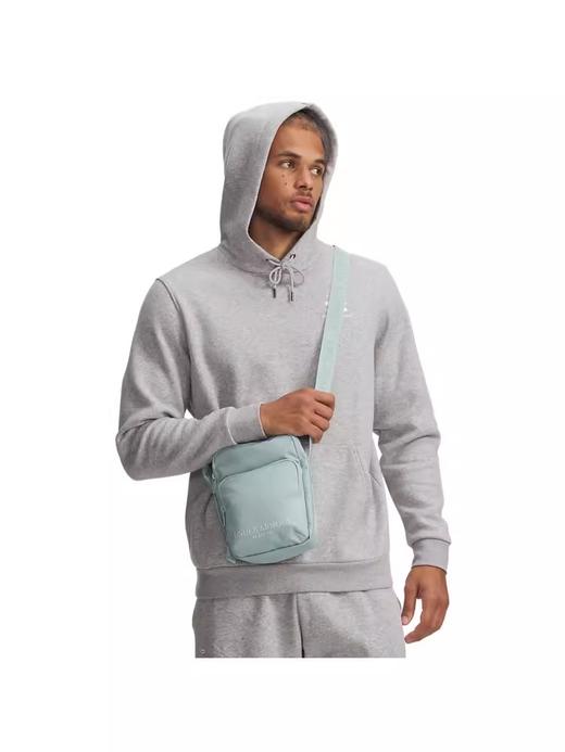 【五一尖货限时专享】
安德玛UA春夏SportStyle Lite男女情侣运动休闲斜挎包1381912-477 商品图4