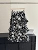 🌼三层荷叶边黑底白花蛋糕裙 商品缩略图2