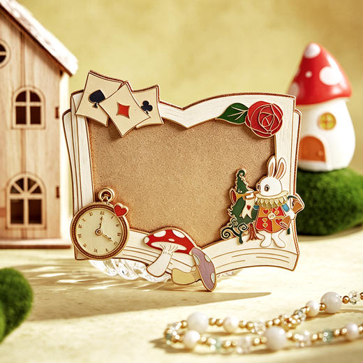 大英博物馆 爱丽丝漫游奇境系列 怀表兔下午茶可拆分冰箱贴/相框冰箱贴 商品图1