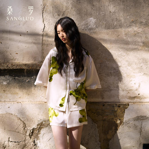 明星同款』桑罗睡裙桑蚕丝轻礼服长裙葡萄印花度假连衣裙睡衣套装男女情侣同款 商品图6