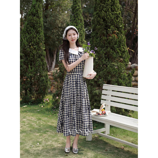鹿向南「海盐溪上」法式复古蓝色格子连衣裙女夏季新款学院风长裙 商品图3