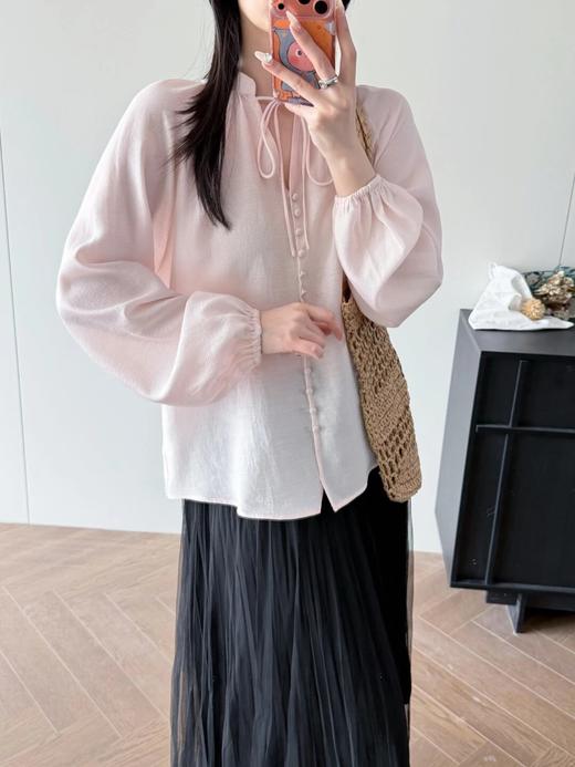 朱珠代言伊*丽同款，可系绳包扣醋酸衬衫  26Y04078- 商品图0