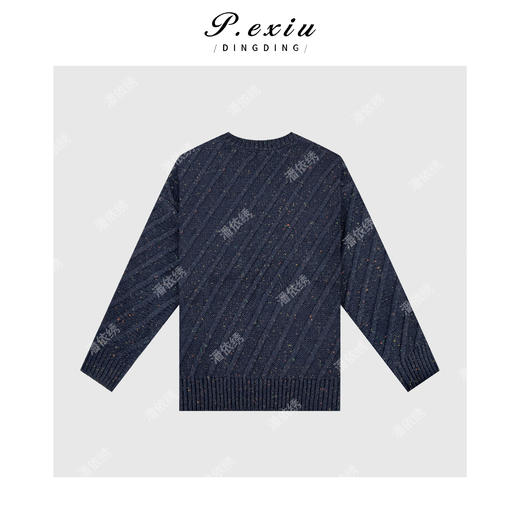 04-4潘依绣丁丁宠粉休闲时尚绞花编织斜纹圆领毛衣 Q5638 商品图1