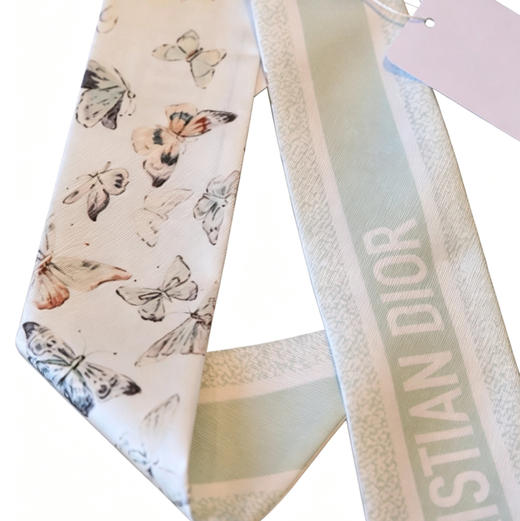 ChristianDior短款丝巾  橘红色。绿色。淡绿色。自己备注颜色 商品图2