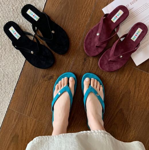 🔆极简又有设计感的款式🎨【调色盘翻毛皮人字拖】完全不挑穿搭～随穿随走💨显白显腿细✅整个鞋身做了细腻的翻毛绒 软软的chao好穿！ 商品图1