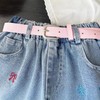 2026新款夏款棉质牛仔布童装 可爱卡通绣花牛仔短裤 商品缩略图3