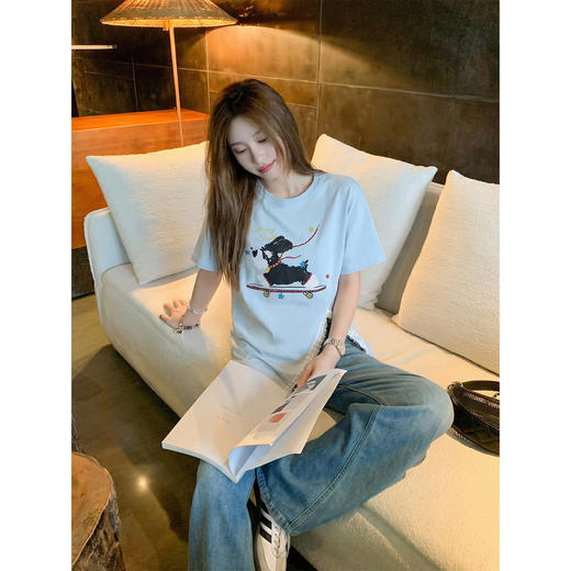 <曾小咸推荐>4.17现货秒杀 ！微信超特价！韩系小狗印花开叉短袖 日常149.99 立减80 秒杀69.99！！ 商品图1