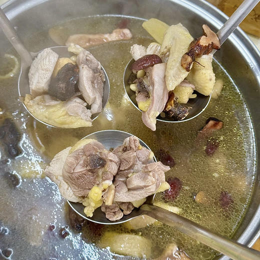 “中国供销合作社联名 莫氏鸡煲配方”徽缘堂 五指毛桃陈皮茯苓煲鸡汤料包 150g*3袋 商品图6