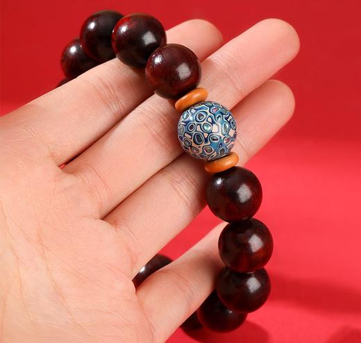 上新了故宫木质手串·小叶紫檀搭配大漆单圈手串【预售：4.30发货】 商品图3