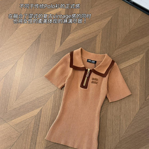 刘浩存同款 miu复古棕半拉链针织t 商品图11