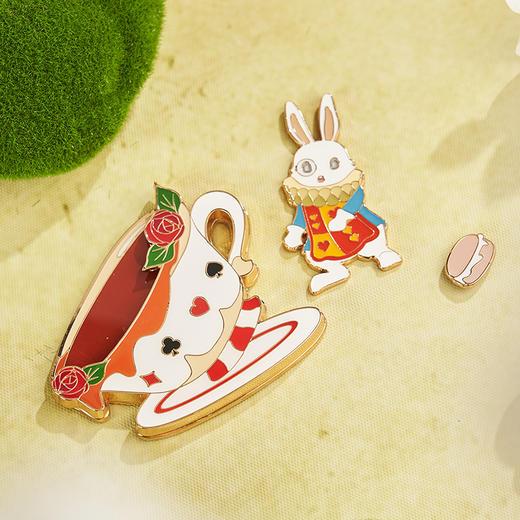 大英博物馆 爱丽丝漫游奇境系列 怀表兔下午茶可拆分冰箱贴/相框冰箱贴 商品图6