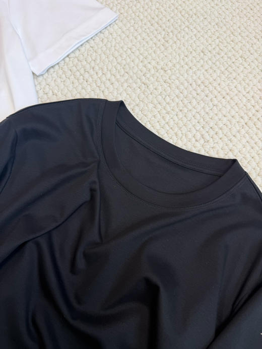 2604315    圆领T2件(一黑+一白) 商品图4
