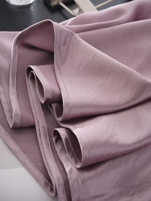 260g高密醋酸缎面鱼尾裙 ， 上身垂坠有型，面料顺滑光泽度超级好，不易起褶！ 商品图7