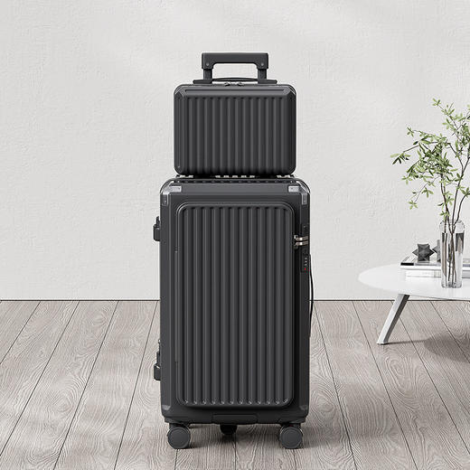 出游必备神器❗️买到就是赚到✈️【翻盖侧开口可扩展PC行李箱】新款行李箱登场❗ 20寸｜22寸｜24寸｜26寸｜28寸 宇宙最多尺码可选 翻盖侧开口可扩展 商品图9