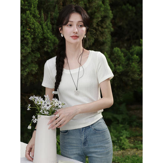 鹿向南「锦衣织夏」简约百搭U领白色T恤女夏新款正肩修身短袖上衣 商品图0