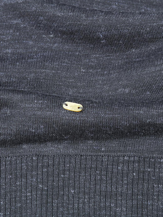 撞色假两件设计｜藏青 polo 领针织 T 恤，麻感透气宽松显瘦短袖 商品图4