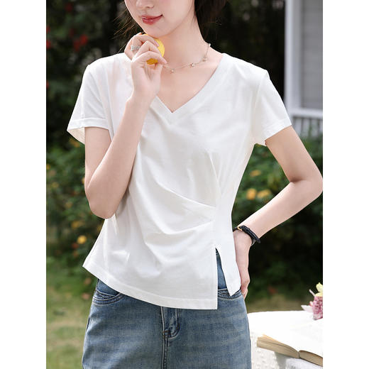 鹿向南「云白轻叙」白色V领短袖T恤夏新款修身显瘦百搭气质上衣女 商品图1