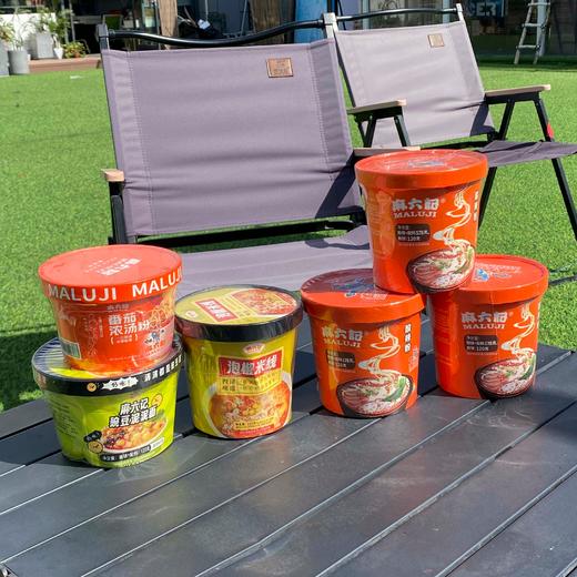 拍59.9元组合限时加赠2桶金汤酸辣粉，活动4月30号截止【好味美食丨麻六记简餐美食合集】酸辣粉/凉面/重庆小面/泡椒米线/豌豆泥泥面/番茄浓汤粉，多口味随心享，方便又美味 商品图1