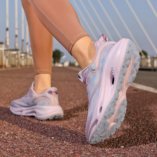 热卖中！！前脚掌宽建议拍大一码！【奥特莱斯线下专柜有售】简届灵动1.0全掌碳板运动跑鞋（男女同款）（下单72小时内发货！） 商品图9