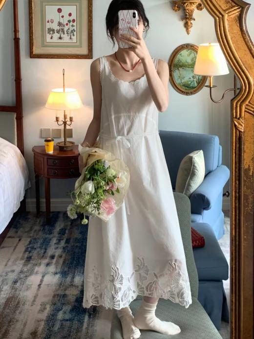 浮生八记/26A010/26A026/重工蕾丝花朵提花刺绣半裙吊带连衣裙 商品图0