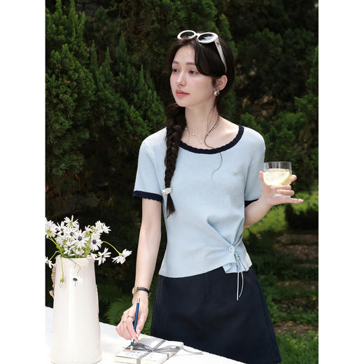 鹿向南「晴日蓝丝」气质蓝色短袖针织衫女夏新款别致漂亮t恤上衣 商品图4