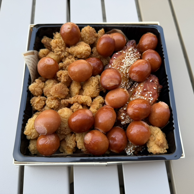 【三味小食】鸡翅+鸡米花+爆汁肠