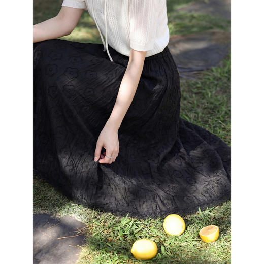 鹿向南「莫奈花园」法式轻熟风黑色半身裙女夏显瘦气质A字中长裙 商品图2