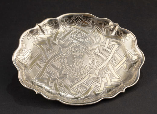 独角鹿西洋古董1850年代英国Edward Barnard工坊出品木质外盒装饰铜鎏金精雕镶嵌绿松石纯银套件旅行梳妆箱 商品图10