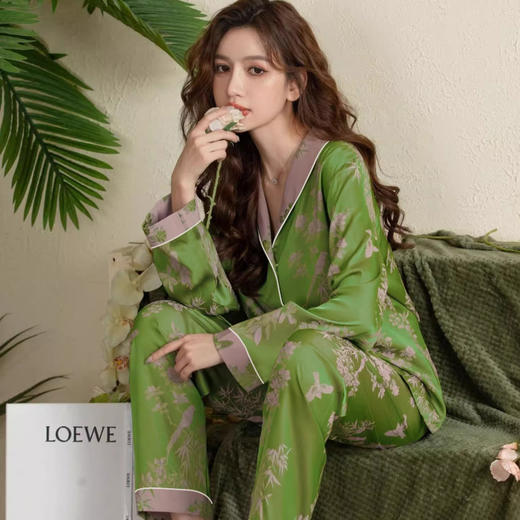 【夏季！女士翻领睡衣】高级绿时尚植物花卉长袖长裤家居服套装  植物花卉家居服套装 商品图3