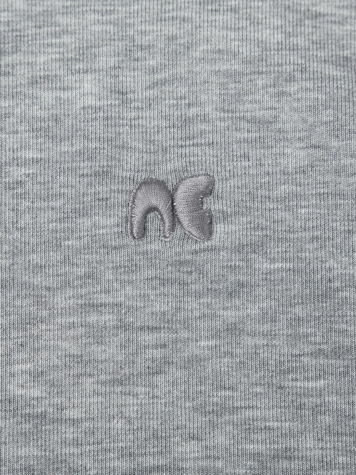 夏季新款白色基础款 T 恤 修身显瘦弹力棉圆领刺绣标打底衫 商品图3