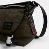 【爆】1楼COACH蔻驰经典标志尼龙信使包斜挎包 吊牌价2450现价2265 商品缩略图6