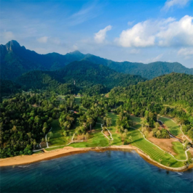 拉雅峰高尔夫度假村 Gunung Raya Golf Resort I  兰卡威高尔夫球场 I 马来西亚高尔夫球场俱乐部  I 东南亚