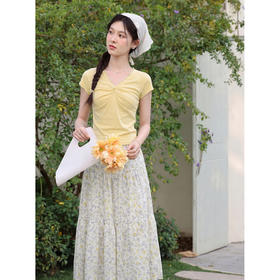 鹿向南「芒芒冰沙」黄色T恤碎花半身裙两件套女夏新款超好看套装